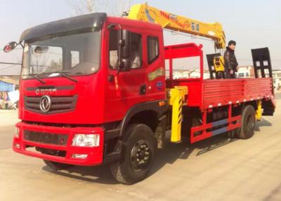 China Dongfeng 4x2 Truck Mounted Crane / 5 Ton Mobile Crane High Performance for sale