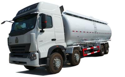 China SINOTRUK HOWO A7 Bulk Cement Truck 371HP 8X4 LHD 25 - 43CBM Cement Tanker Truck for sale