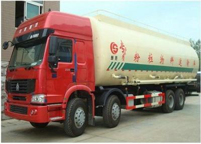 China Howo 8x4 Dry Cement Truck , Reliable Cement Transport Truck Axle Optional for sale
