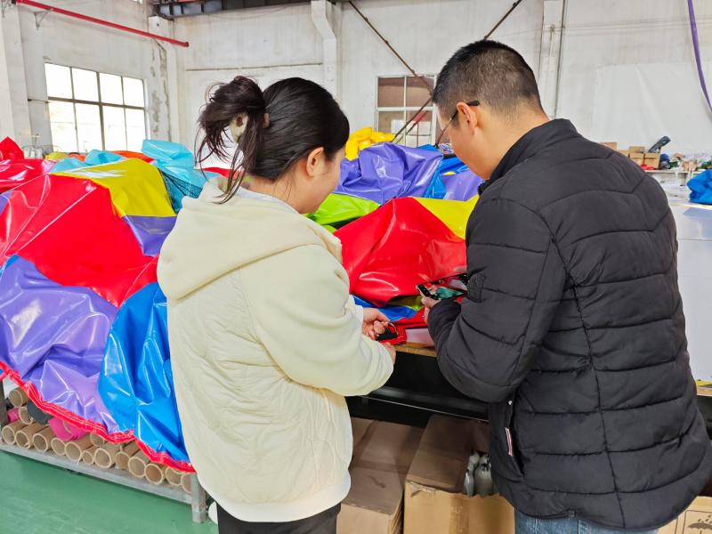 Verified China supplier - About Tonghuan Inflatables
