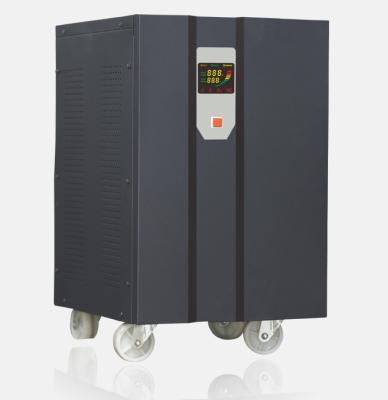 中国 2KVA単一フェーズの電圧安定装置、高性能の自動電圧調整器 販売のため