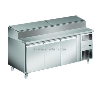 China El refrigerador de la preparación de la ensalada de la puerta de SINUOLAN 3 refrigeró el refrigerador comercial contrario de la pizza en venta