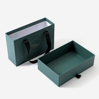 China Customizable Green Rigid Candle Box Eco Friendly Paper Gift Pack for sale