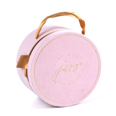China Cardboard Pink Round Packaging Box With Ribbon Wedding Celebration for sale