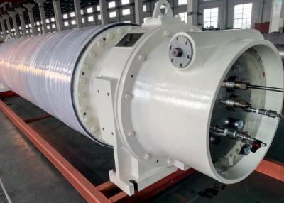 Chine Machine de papier couverte en caoutchouc Rolls pour transférer le feutre sans fin à vendre