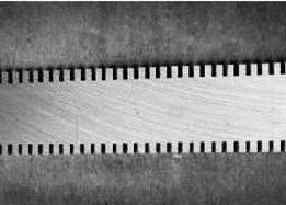 China Alta dureza modificada para requisitos particulares perforando la cuchilla para la máquina de papel el rebobinar en venta