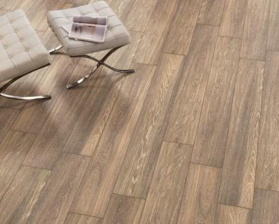 China ISO9001 Brown Wenge Wood Porcelain Wall Tile Floor 150x900mm for sale