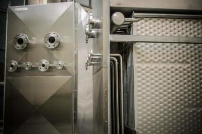 China Refrigerador en capa delgada de la placa los 2x5m terma ahorro de energía en venta