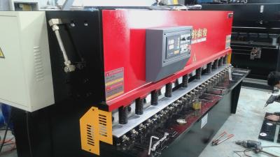 China QC12Y- 6x4000 Hydraulic swing beam CNC shearing machine for sale