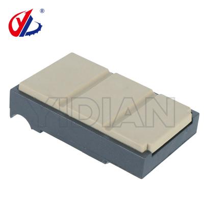 China CCE011 SCM Spare Parts 63X37X15mm SCM Edgebander Parts Chain Pad Conveyor Pad for sale