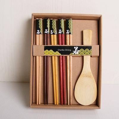China Los palillos de bambú del sushi de 4 pares fijaron a los chinos, lavaplatos Safe Chopsticks de la BARBACOA en venta