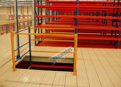 China 2000mm High Long Span Shelving Warehouse Storage Racks Bolted Urpight Frame for sale