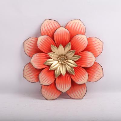 China Exquisite Metal Flower Ornaments Customized Metallic Wall Decor Rustproof Te koop