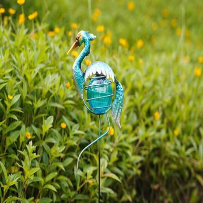 China Outdoor Metal Solar Birds Ornaments Waterproof Solar Powered Ornaments for sale