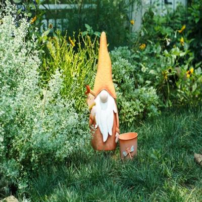 China Metal Garden Ornaments Spring Brights Gnome Garden Statuary With Planter for sale