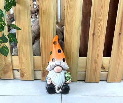 China Colorful Polyresin Garden Ornaments Rustproof Polyresin Gnome for sale