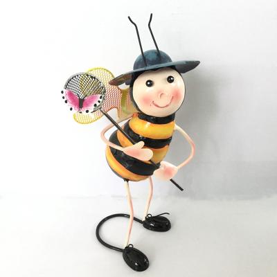 China Vintage Cartoon Bee Decorations Indoor Outdoor Home Ornaments Garden Decoration for sale