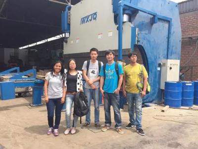 China Máquina resistente del freno de la prensa del CNC 1000 toneladas 6 m para doblar el objeto grande en venta