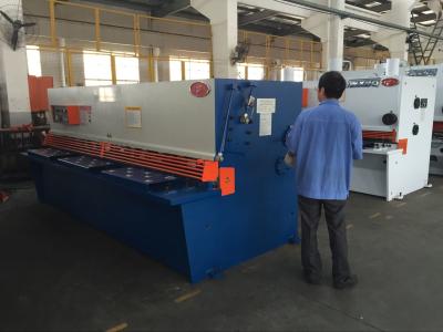 China Swing Beam Sheet Metal Shearing Machine CNC System 6 Mm Cutting Thickness for sale