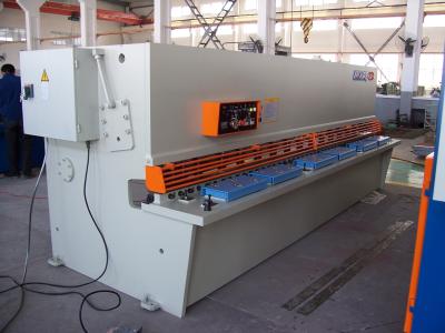 China Máquina para corte de metales de la hoja automática del CNC con Follwing Founction en venta