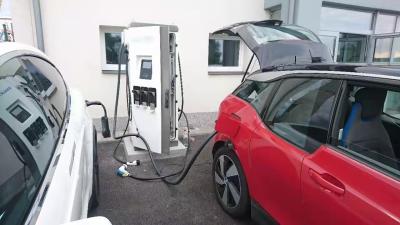 China Dc Chademo Ccs 2 Level 3 Charging Pile Ev Charging Station 60kw 150kw for sale