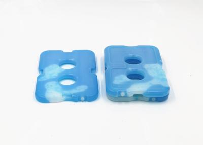 China Os blocos frescos do congelador do OEM/ODM que refrigeram o gel embalam o branco transparente com líquido azul à venda