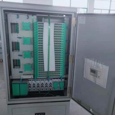 Chine Cabinet optique optique de fibre de hub de fibre de DA-OCC-576SMC avec des réseaux de SMC IP65 à vendre