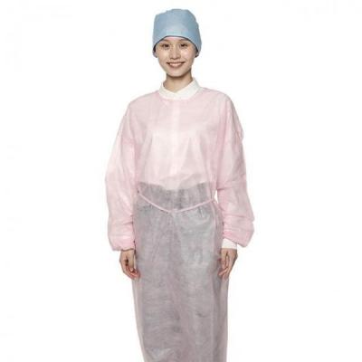 Chine 2 robes cliniques stériles de niveau patientes des robes jetables pp de l'isolement 35gsm à vendre