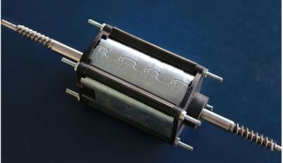 中国 高いトルクの磁石DCモーターdirect current磁石の回転子モーター5W-100W 販売のため