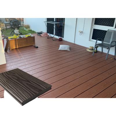 China Fireproof 200x25mm Solid Core Composite Decking Board No Warp Red Brown Art for sale