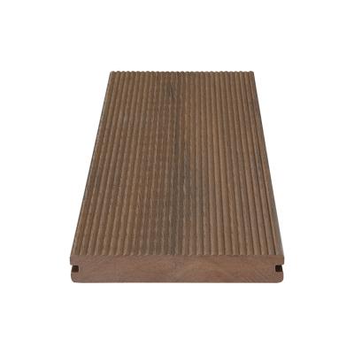 China ISO Certified WPC 16ft Solid Composite Deck Boards Mildew Resistant For Gardens for sale
