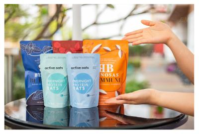 China Customized Design And Size Mylar Plastic Tea Packaging Stand Up Bag For Leaves Tea for sale
