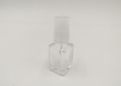 Chine Le vernis à ongles vide d'armure carrée fortement durable met le type en bouteille d'emballage de palette à vendre