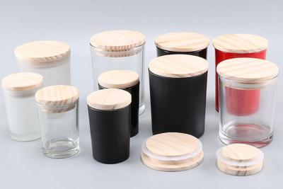 China Matt Black 100ML 200ML 440ML Glass Candle Jar With Dark Wooden Lids for sale