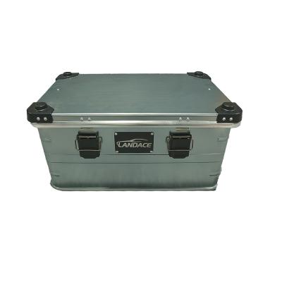 China Glamping Outdoor Storage Box with Flexible Functional Design and 1.2mm Thickness for sale