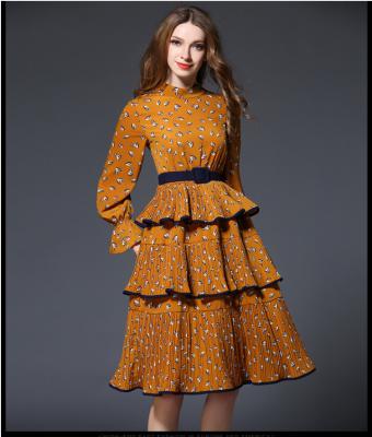 China fashion polyester print layered skirt fringed dress medium style à venda