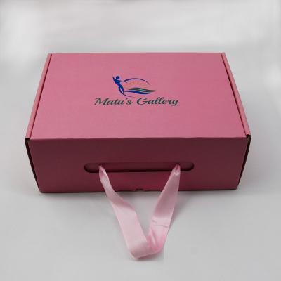 China Collapsible Corrugated Ribbon Hand Shipping Mailer Box For Shoes T Shirts Packaging for sale