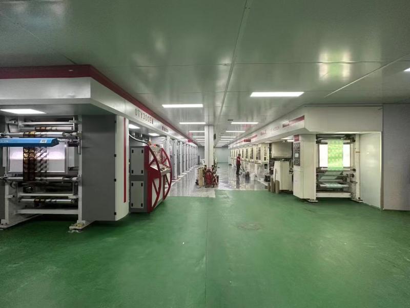 Verified China supplier - Foshan Clouds Packaging Co., Ltd.