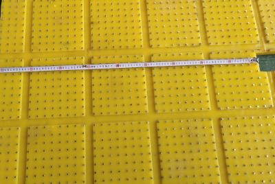 China Yellow Rotary Table Anti Slip Mat High Wear Resistance And Safe Size Customised for sale