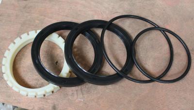 China Rubber Mud Pump Parts Oil Seal Ring For BOMCO F-1300 Mud Pump for sale