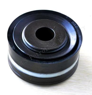 China Dual Hardness Urethane Bonded Mud Pump Piston RS F-1600 AISI4140 for sale