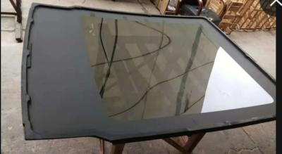 China OEM Evogue Auto teto solar vidro preto substituição retângulo transparente à venda