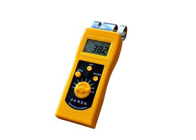 China High Performance Handheld Moisture Meter Waterproof With Back Light for sale