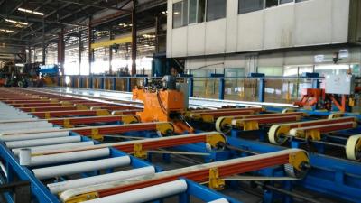 China Auto Aluminium Extrusion Handling System Electrical 1450T Capacity for sale