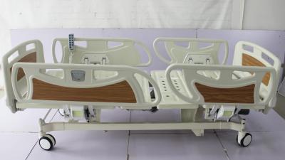 China La función multi de lujo inhabilitó la cama eléctrica de cuidado paciente de los cuidados en casa con la cómoda auto YC-E5638K en venta