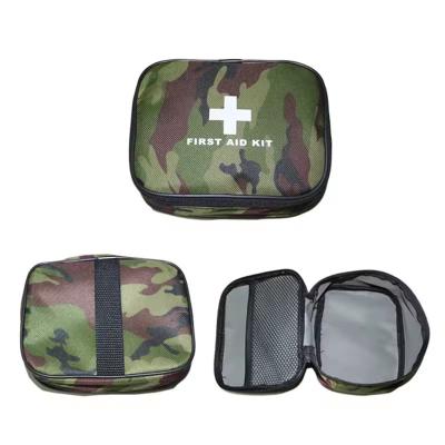 China Camouflage Large Capacity First Aid Kit Wilderness Survival Kit Outdoor Rescue Paramedic Medical Kit en venta