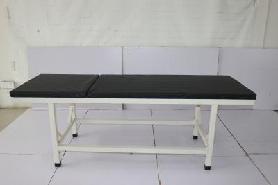 Chine Tableau plat électrique gynécologique de l'hôpital 240KG de lits d'examen de W650MM à vendre