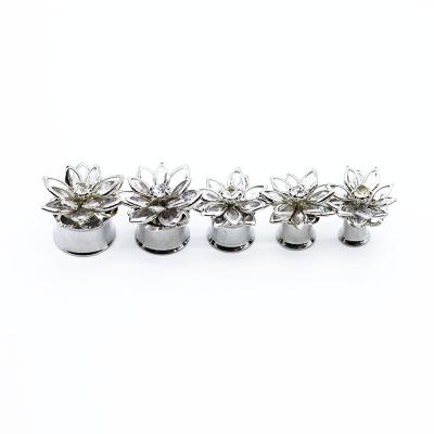 China Flower Flesh Tunnel Earrings 304 Stainless Steel 10mm Ear Stretcher Plugs for sale