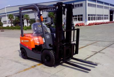 China ISUZU Power Engine Counterbalance Fork Truck 1.5 Ton CE Certificate New for sale