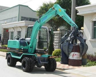 China Small Wheeled Excavator Scrap Equipment 1250mm Grapple Max Opening Size for sale
